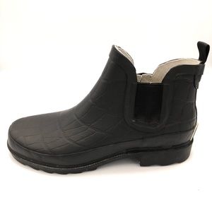 Black Ankle Rain Boots women’s 7